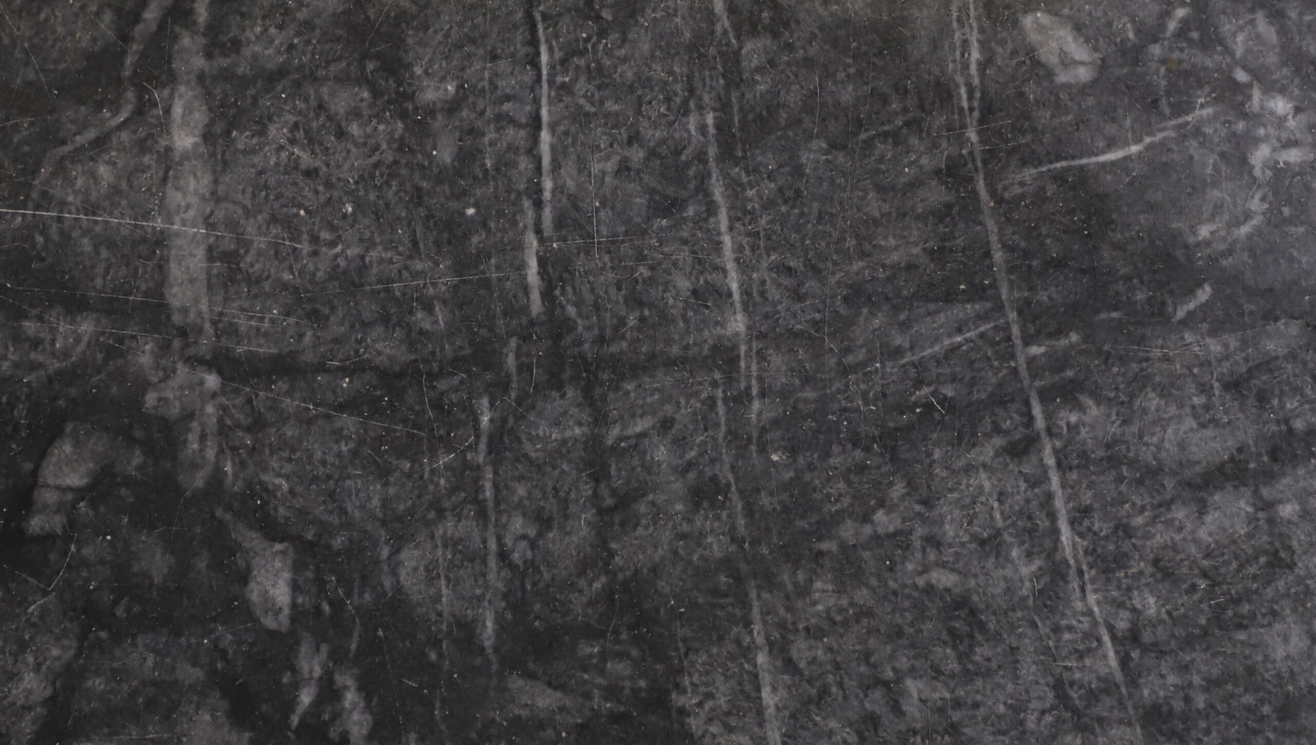 Silky Black - Marble