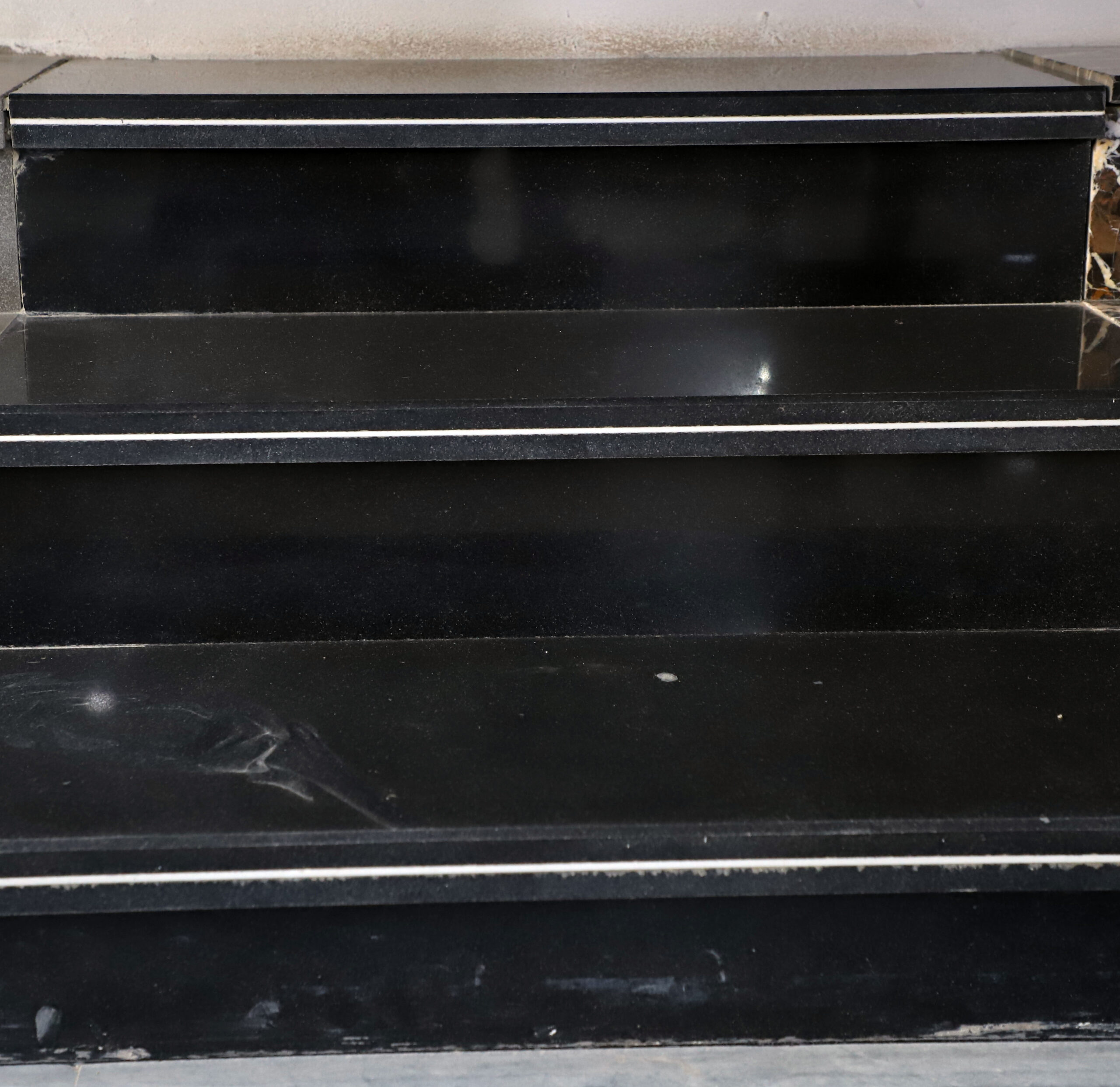 Jet Black - Steps/Stairs